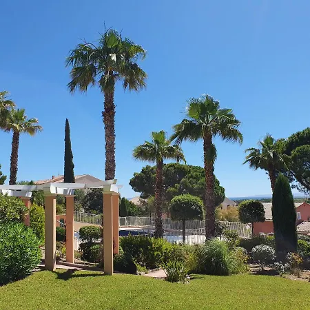 Location Pour 4 Personnes Presqu Ile De Giens 3 Etoiles * Hyères