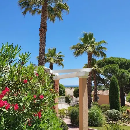 Location Pour 4 Personnes Presqu Ile De Giens 3 Etoiles Lejlighed Hyères