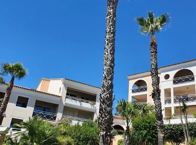 Location Pour 4 Personnes Presqu Ile De Giens 3 Etoiles